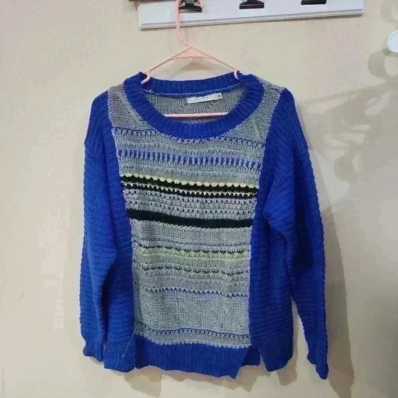 23. Lustero color block striped knit sweater size small - Picture 2 of 6
